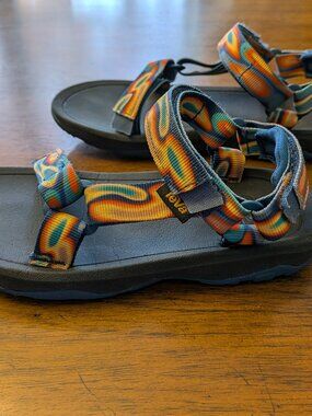 Teva Sandals - Kids Hurricane XLT 2 Groovy Multicolor